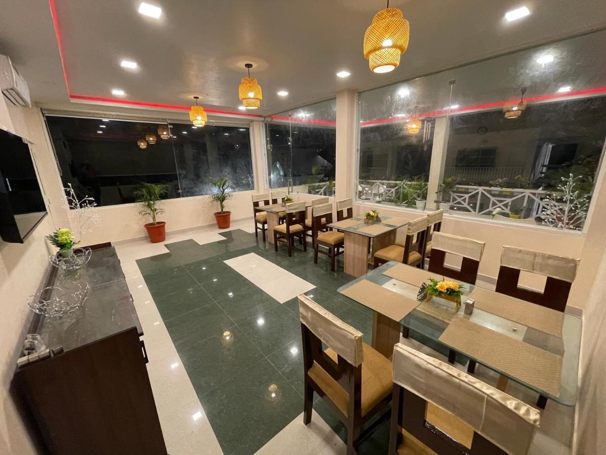 Jaldapara Forest Tourist Lodge Jftl Madari Hat Exterior foto